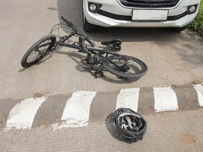 Illegal Left Turn Accident Attorney