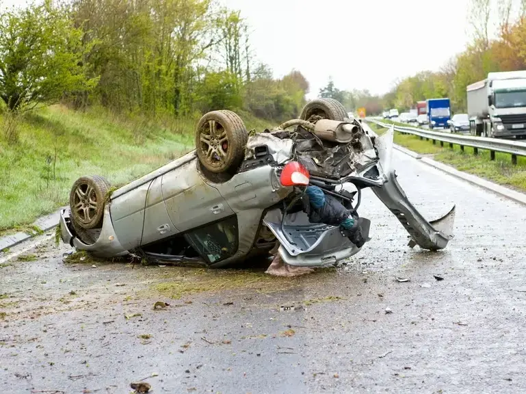 Illegal Left Turn Accident Attorney